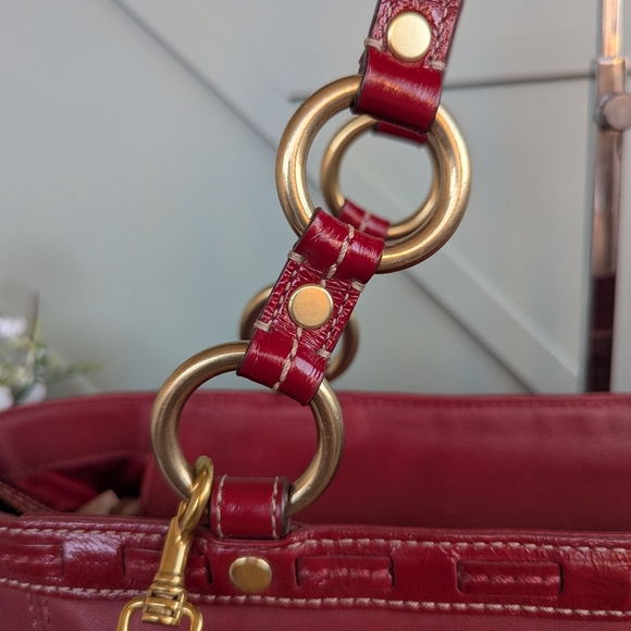 Vintage Coach Gallery Red Leather Tote - Picture 5 of 16
